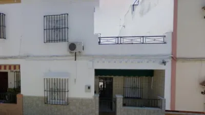 Terraced house on Calle Pastora, Cantillana photo 7
