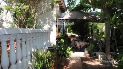 Chalet on Carrer de les Acàcies photo 14