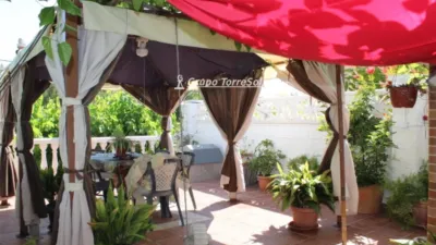 Chalet on Carrer de les Acàcies photo 31
