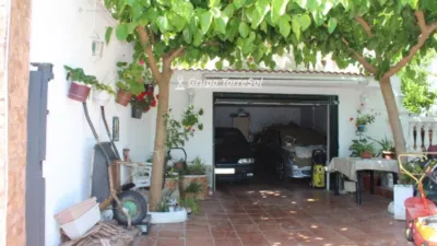 Chalet on Carrer de les Acàcies photo 4