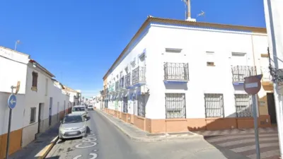 Apartment on Infanta Maria Luisa Street photo 5