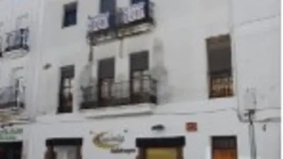 Apartment on Noria Street photo 2
