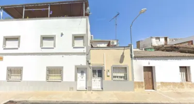 House on Extremadura Street photo 5