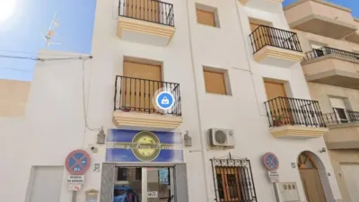 Piso en calle Plaza La photo 6