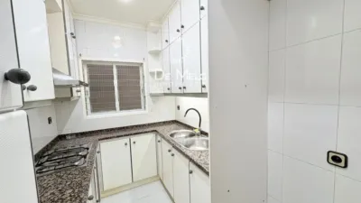 Piso en Carrer del Regent Mendieta photo 14