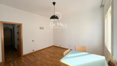Piso en Carrer del Regent Mendieta photo 3