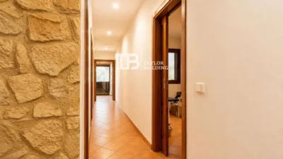 Ground Floor Apartment on Carrer de Pere Quintana photo 21