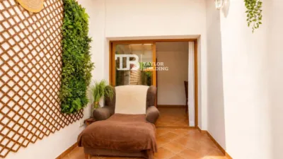 Ground Floor Apartment on Carrer de Pere Quintana photo 22