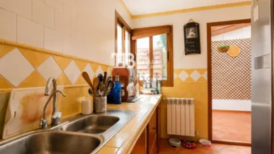 Ground Floor Apartment on Carrer de Pere Quintana photo 5