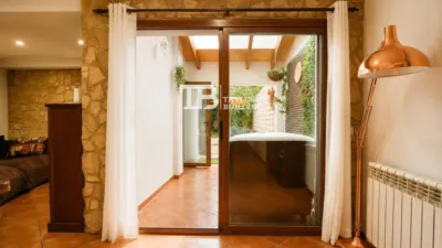 Ground Floor Apartment on Carrer de Pere Quintana photo 9