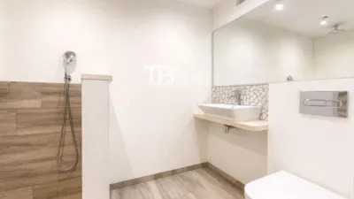 Piso en venta en Carrer de Tomàs Villanueva Cortés, Son Oliva (Distrito Nord. Palma de Mallorca) de 420.000 €