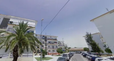 Apartment on Calle Pisos Azucarera photo 5