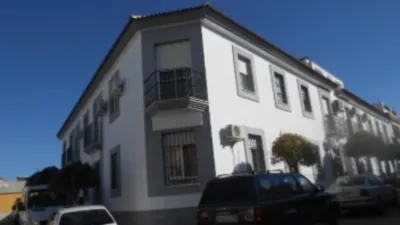 Apartment on Vazquez Diaz Street photo 2