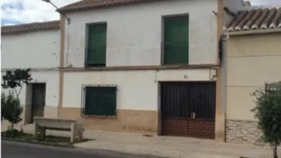 House on Fray Serafin Linares Street photo 2