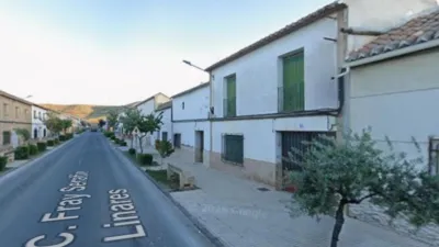 House on Fray Serafin Linares Street photo 6