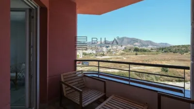Loft for sale in Los Boliches, Fuengirola, Málaga. 90.00 m2 built area, distributed over 3 bedrooms and 2 bathrooms. Features a lift, fitted wardrobes, and a furnished kitchen, plus it is fully furnished ready to move in. The property includes air conditioning and lighting, designed for comfortable and practical use. Highlights include the communal swimming pool, green areas, and sports facilities: a padel court and a tennis court, perfect for maintaining an active lifestyle without leaving home. Security is provided by access control, ensuring peace of mind day-to-day. The layout optimises every square metre to enhance habitability and comfort. The Los Boliches area offers nearby services, shops, supermarkets, and good transport links, facilitating daily commutes and errands. The building benefits from regular maintenance and well-kept common areas, consistent with the residential environment of the zone. This property is an offering from Bila Invest, aimed at those seeking a home ready to enjoy from day one. Its location next to the beach, shops, and leisure venues makes this loft an attractive proposition for families or couples who prioritise comfort and quality of life. If you value a loft with excellent connections, full equipment, and an environment that simplifies daily life, this option deserves your visit. Contact us to arrange a viewing and experience firsthand what it’s like to live in a high-demand community with available services. In compliance with Decree 218/2005, of October 11, of the Junta de Andalucía, we inform you that the client has access to the Abbreviated Information Document/Housing Information Sheet. The offered price does not include taxes or purchase costs (ITP or VAT, AJD if applicable, notary, registration, and other inherent expenses). agency fees are already included in the sale price. photo 16