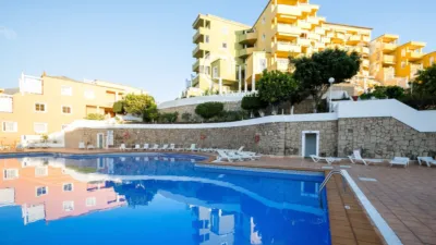 Apartment in Arona photo 2