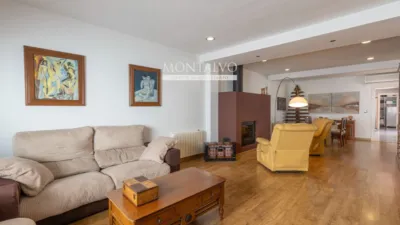 Casa adosada en venta en Calle del Doctor González Martínez, 18, Chauchina de 299.000 €