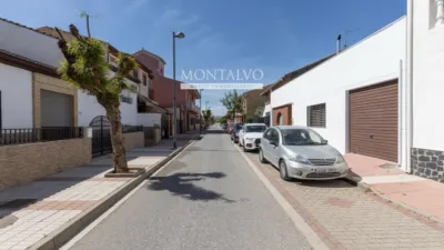Casa adosada en venta en Calle del Doctor González Martínez, 18, Chauchina de 299.000 €