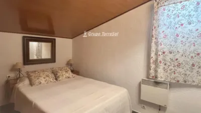 Chalet on Calle Polígono 7 Paraje 65, next to Cal Dentista photo 20