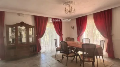 Chalet on Calle Polígono 7 Paraje 65, next to Cal Dentista photo 8