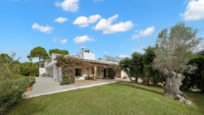 Villa in Cala Bona photo 30