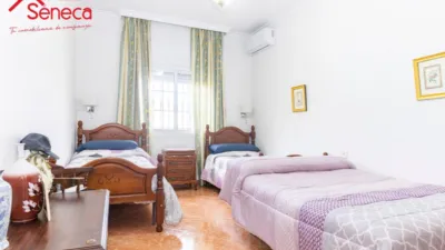 Chalet in La Carlota photo 33