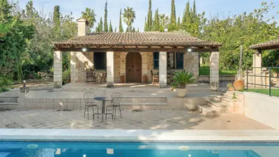 Rustic Finca in Can Puig