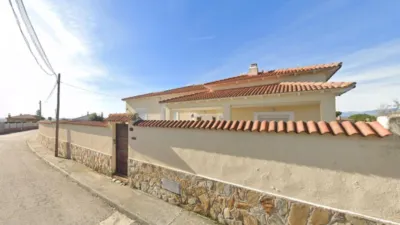 Chalet on Manises Street photo 9
