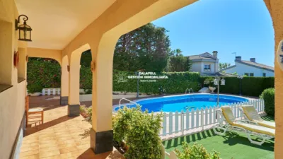 Chalet on Avinguda dels Masos photo 8