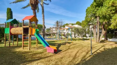 Townhouse for sale in Carrer d'Alorda Park photo 9