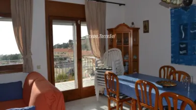 Semi-detached house in Nucli Urbà photo 5