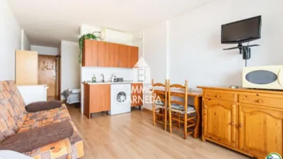 Apartment at Passatge Delta Muga, 7 photo 9