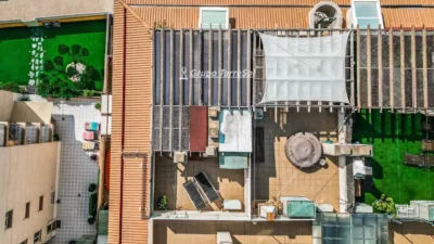 Top-floor apartment on Carrer de Josep Pla photo 25