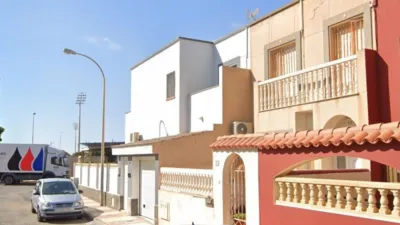 Terraced house on Menendez Pelayo Street (R) photo 6