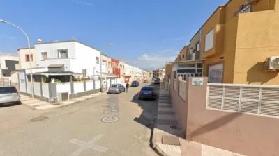Terraced house on Menendez Pelayo Street (R) photo 7