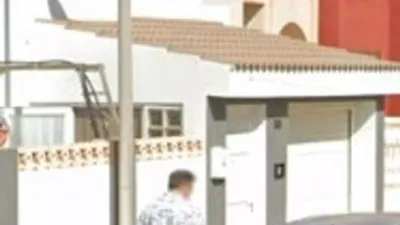 Terraced house on Menendez Pelayo Street (R) photo 8
