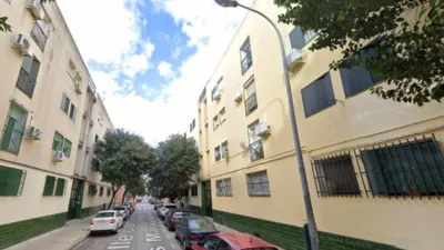 Apartment on Corral de Las Maravillas Street photo 3