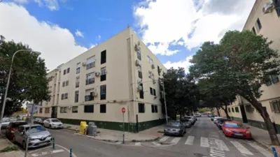 Apartment on Corral de Las Maravillas Street photo 4