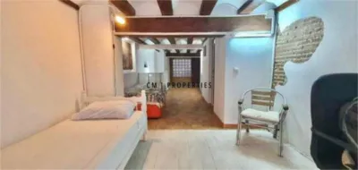 House in Ciutat Vella photo 9