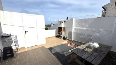 Apartment on Carrer del Pujol photo 17