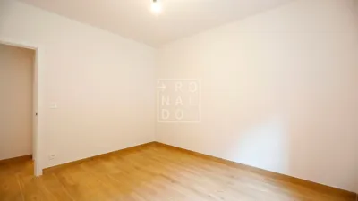 Piso en venta en Calle de Haltza, Anaka-San Miguel-El Pinar (Irun) de 220.000 €
