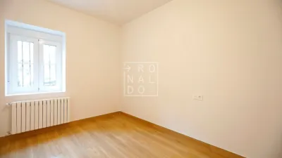 Piso en venta en Calle de Haltza, Anaka-San Miguel-El Pinar (Irun) de 220.000 €