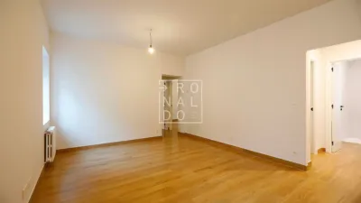 Piso en venta en Calle de Haltza, Anaka-San Miguel-El Pinar (Irun) de 220.000 €