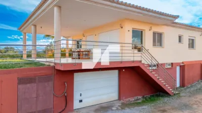 Chalet on Calle de los Sauces photo 6