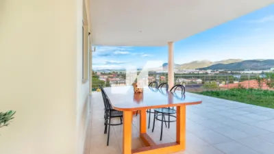 Chalet on Calle de los Sauces photo 7