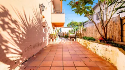 Chalet on Carrer del Cigne photo 9