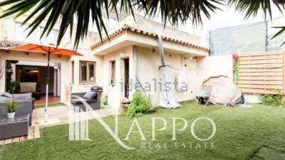 Apartment on Carrer de Pere Quintana photo 2