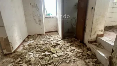 House in the Centre photo 17