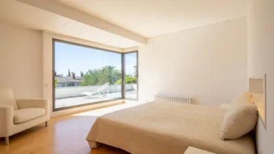 House on Carrer de Catalunya photo 15